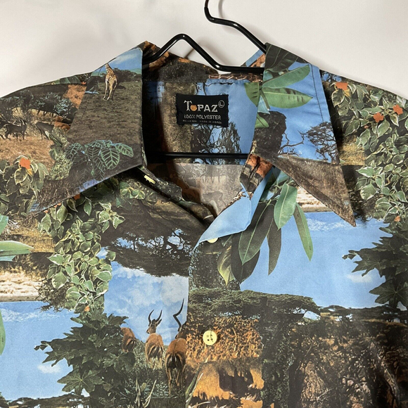 Vtg 70s Club Dagger Collar Disco Mens LG Silky Polyester Wild Animal Photo Pics - Picture 2 of 8